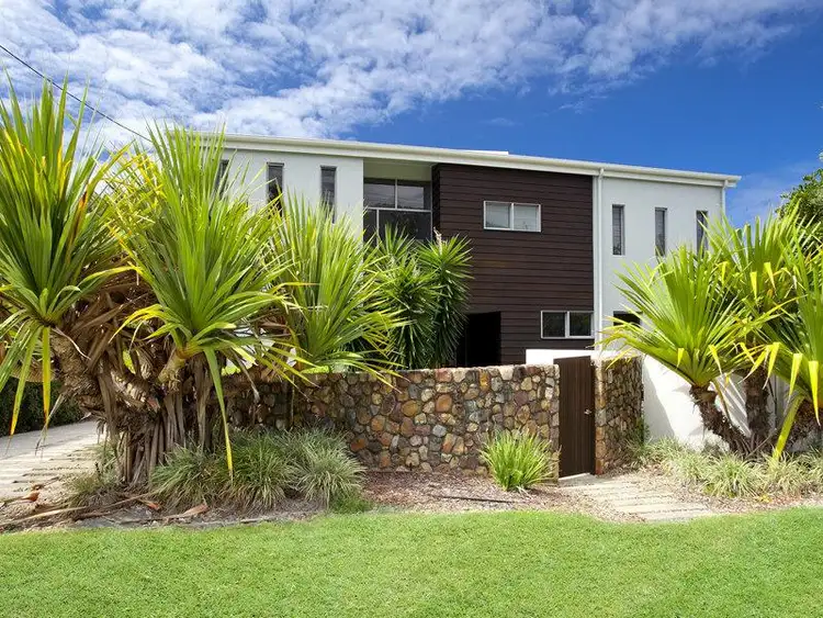 1/6 Peregian Esplanade, Peregian Beach QLD 4573