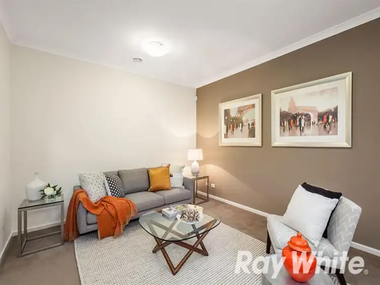 Fifth view of Homely townhouse listing, 6 Cascade Walk, Macleod VIC 3085