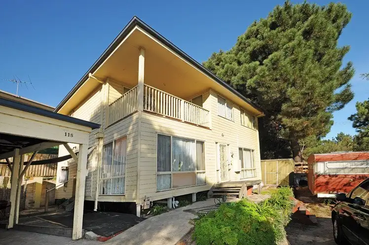 118 Rosemary Crescent, Frankston North VIC 3200