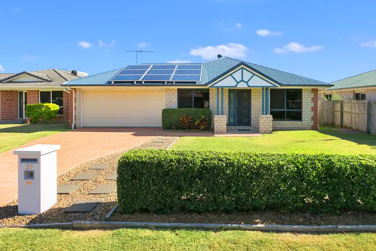 29 Macadamia Street, Wynnum West QLD 4178