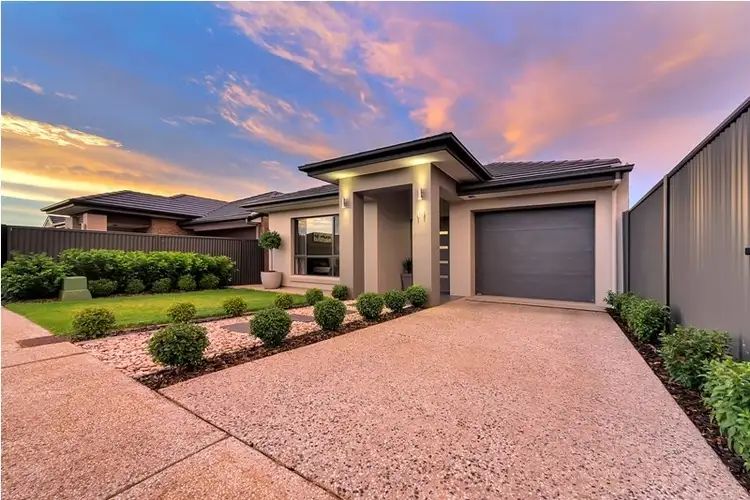 11 Lodge Way, Blakeview SA 5114