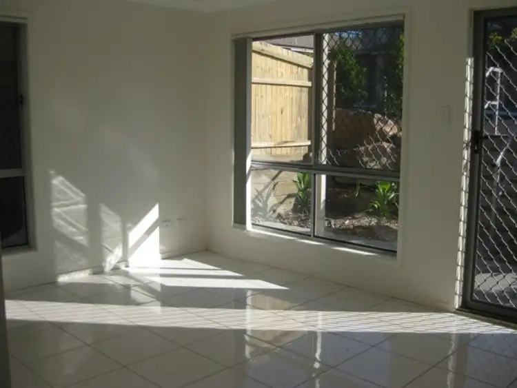 Fifth view of Homely townhouse listing, 52/30 Carmarthen Circuit, Pacific Pines QLD 4211