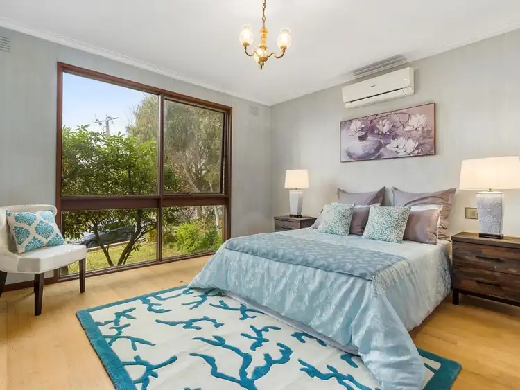 Fifth view of Homely house listing, 2 Thornhill Drive, Forest Hill VIC 3131