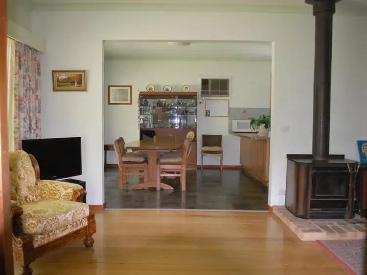 Sixth view of Homely house listing, 184 Myrtle Street, Myrtleford VIC 3737