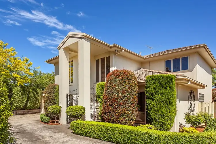 2/12A Daws Road, Doncaster East VIC 3109