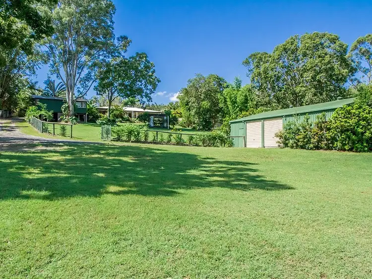27 Ruth Terrace, Oxenford QLD 4210