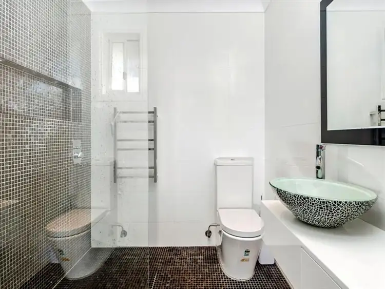 Second view of Homely townhouse listing, 5/118 Hopewood Crescent, Fairy Meadow NSW 2519