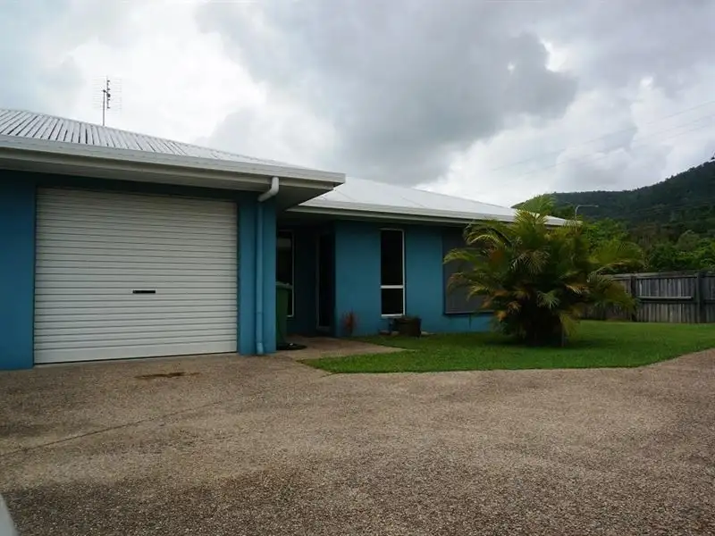 Main view of Homely house listing, 2/40 Banksia Court, Cannonvale QLD 4802