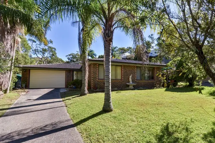5 Knights Close, Umina Beach NSW 2257