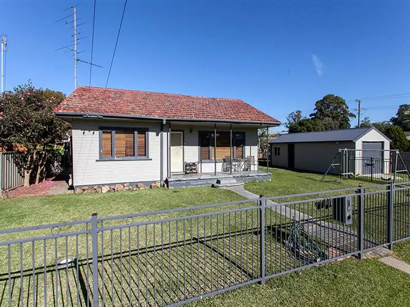 Main view of Homely house listing, 15 Madden Street, Oak Flats NSW 2529