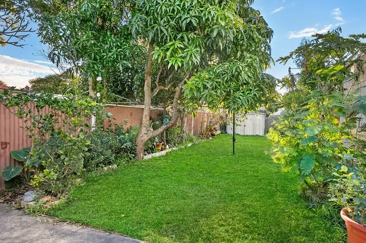 111 Unwins Bridge Road, Tempe NSW 2044