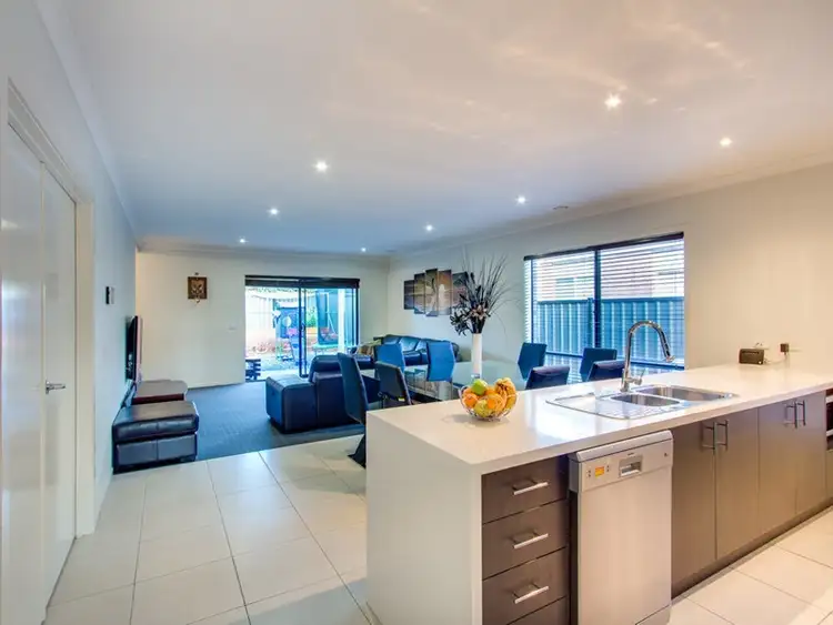 Fifth view of Homely house listing, 15 Rifflebird Drive, Tarneit VIC 3029