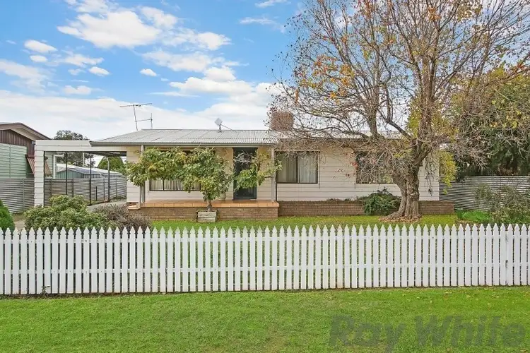 22 Commercial Street, Walla Walla NSW 2659