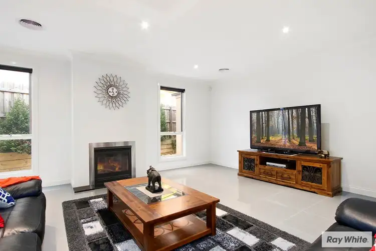 Third view of Homely house listing, 4 GIDGEE Court, Wantirna South VIC 3152