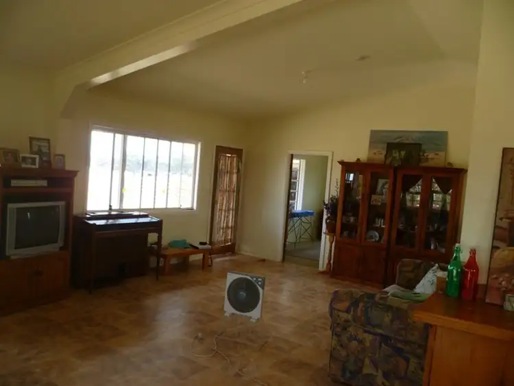 Fifth view of Homely house listing, 16 Ditzells Drive, Inverell NSW 2360