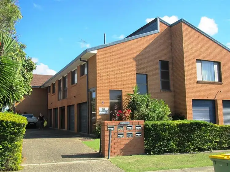Main view of Homely apartment listing, 2/3 Jodie Court, Mermaid Waters QLD 4218
