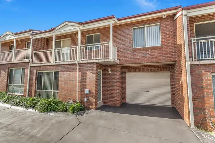 2/25 Gladstone Avenue, Wollongong NSW 2500