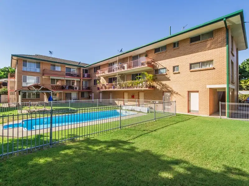 Main view of Homely unit listing, 1/5 Rose Street, Southport QLD 4215