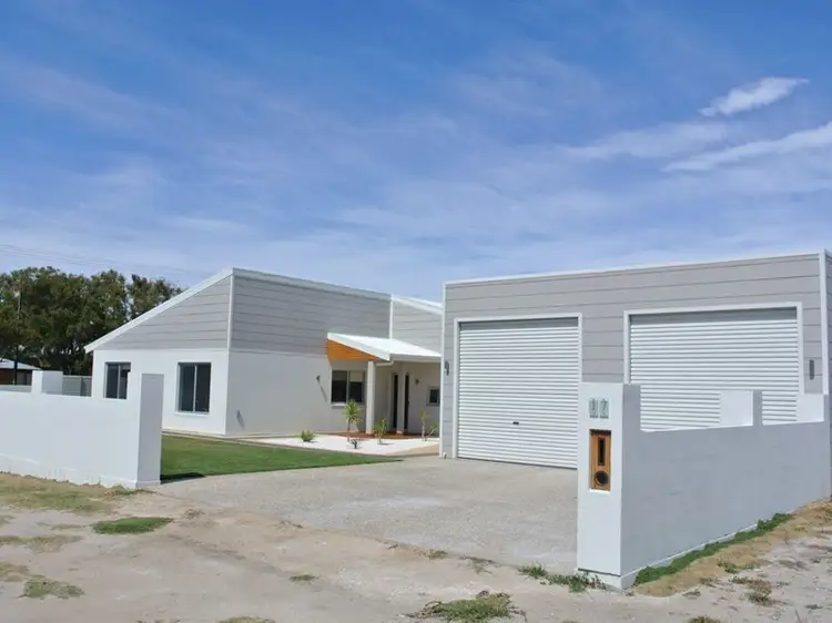 17 Clarke Street, Kingston Se SA 5275