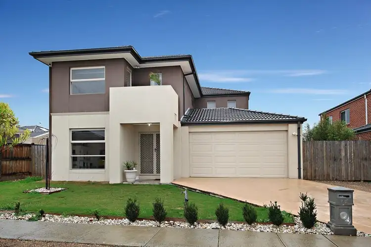 24 Applebox Circuit, Point Cook VIC 3030