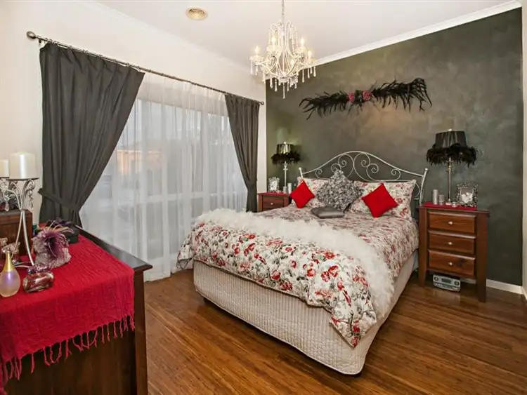 Sixth view of Homely house listing, 4 Banjo Circuit, Bonbeach VIC 3196