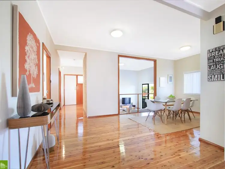 102 Beatus Street, Unanderra NSW 2526