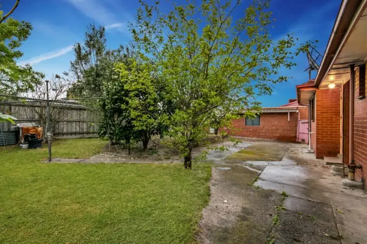 Seventh view of Homely house listing, 121 Bloomfield Road, Keysborough VIC 3173