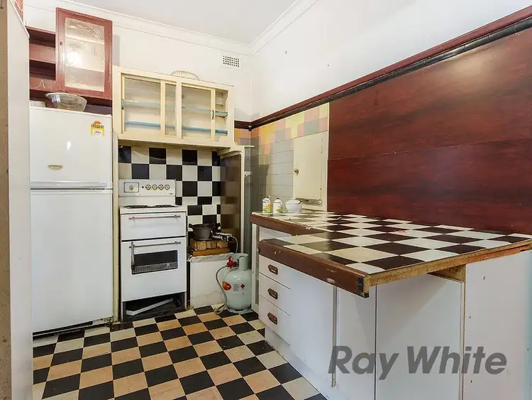 Sixth view of Homely house listing, 86 Alfrieda Street, St Albans VIC 3021