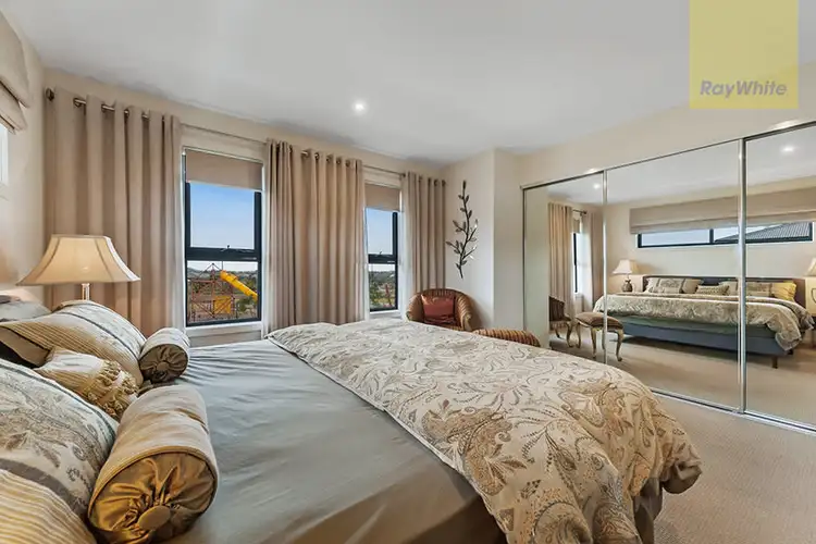 Fifth view of Homely house listing, 19 Channel Walk, Craigieburn VIC 3064