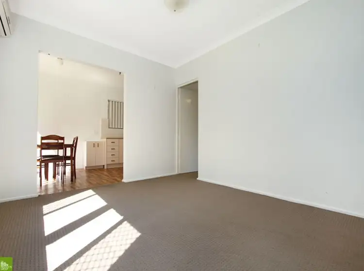 Fifth view of Homely unit listing, 4/52 Uralba Street, Figtree NSW 2525