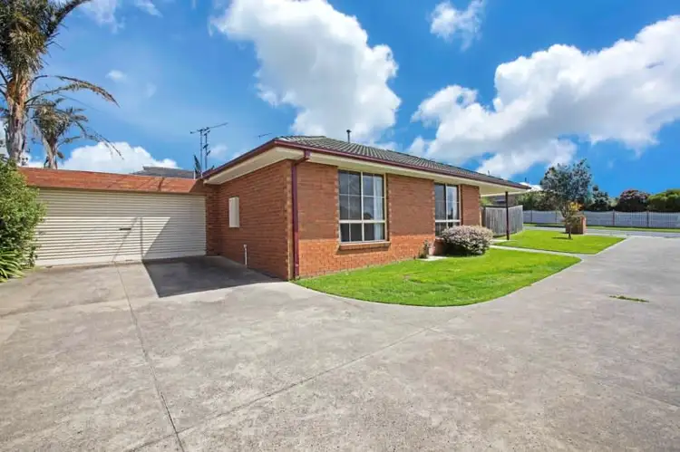 1/4 Burdekin Road, Highton VIC 3216
