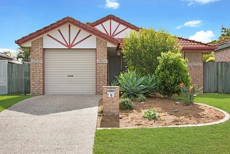 5 Columbia Street, Sippy Downs QLD 4556
