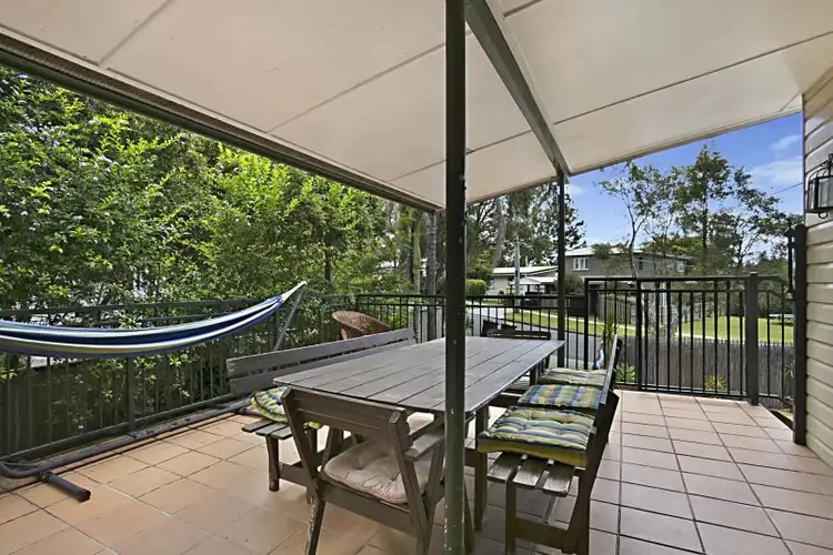 70 Strickland Terrace, Graceville QLD 4075