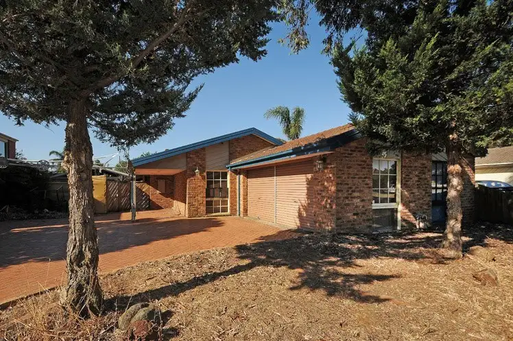 7 Munday Court