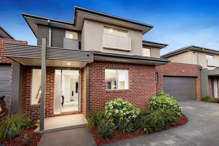 2/34 Golf Links Avenue, Oakleigh VIC 3166