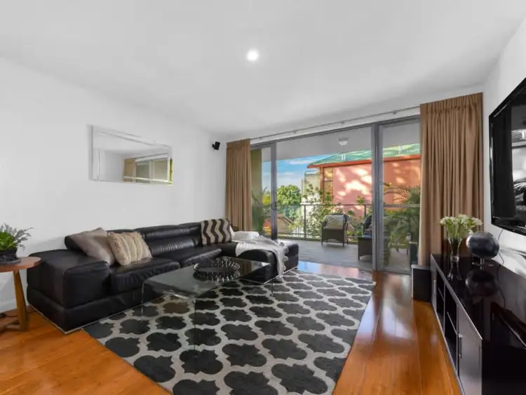 Fourth view of Homely apartment listing, 2/72 Harcourt Street, New Farm QLD 4005