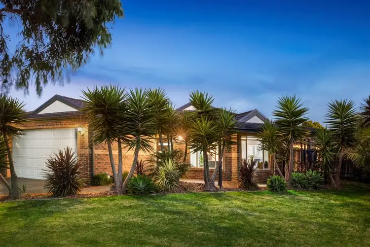 8 Mangrove Court,, Aspendale Gardens VIC 3195