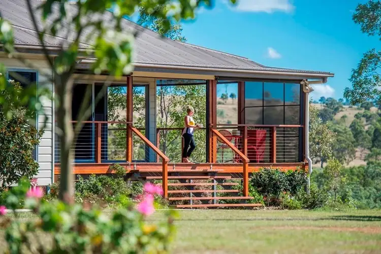 11242 D'Aguilar Highway, Blackbutt QLD 4306