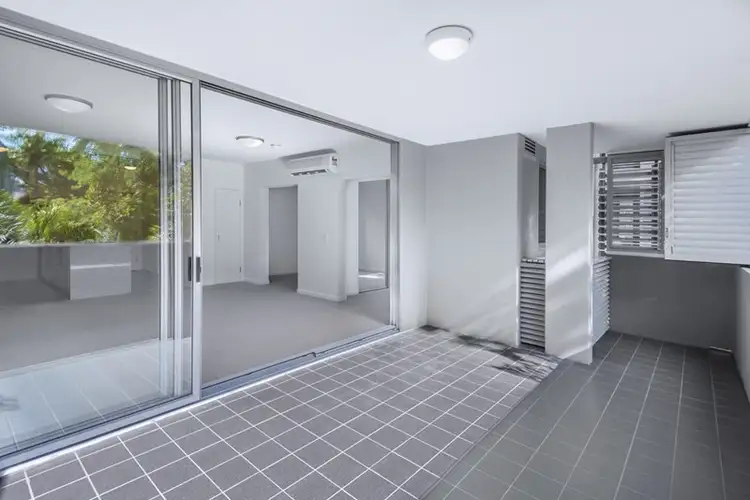 Second view of Homely unit listing, 334/71 Beeston Street, Teneriffe QLD 4005