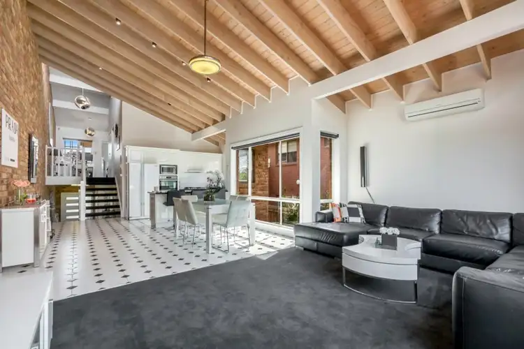 176B Darebin Boulevard, Reservoir VIC 3073