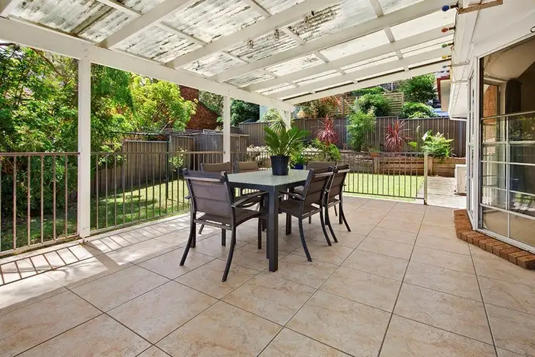 69 Hall Drive, Menai NSW 2234