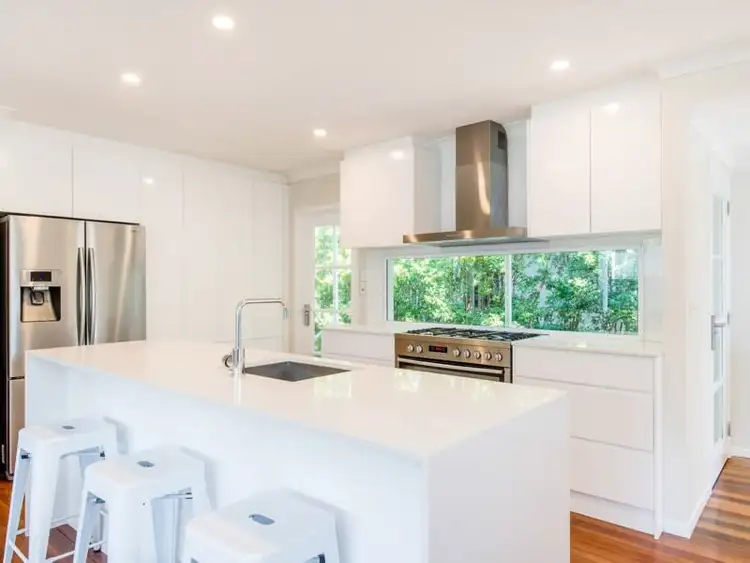 Second view of Homely house listing, 21 Nealdon Street, Holland Park QLD 4121