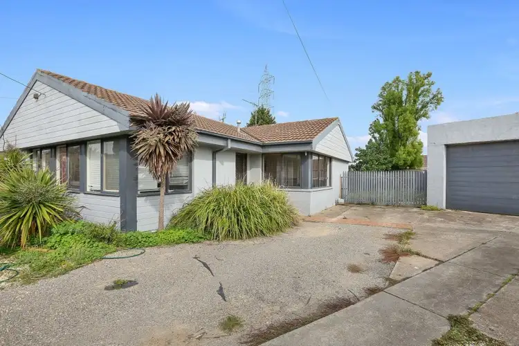 6 Birrilee Court, Grovedale VIC 3216