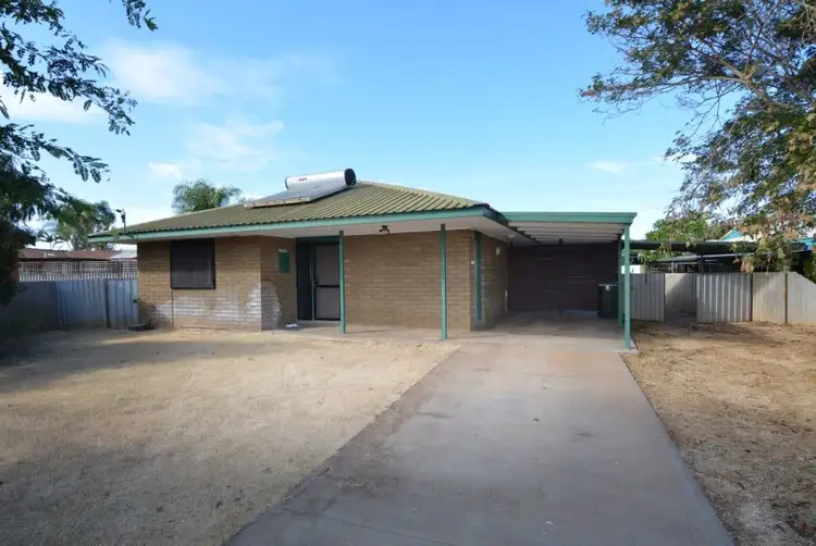 3 Salmond Court, Carnarvon WA 6701
