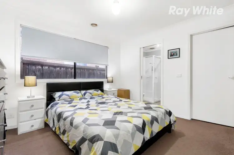 Sixth view of Homely house listing, 10 Bentley Court, Pakenham VIC 3810