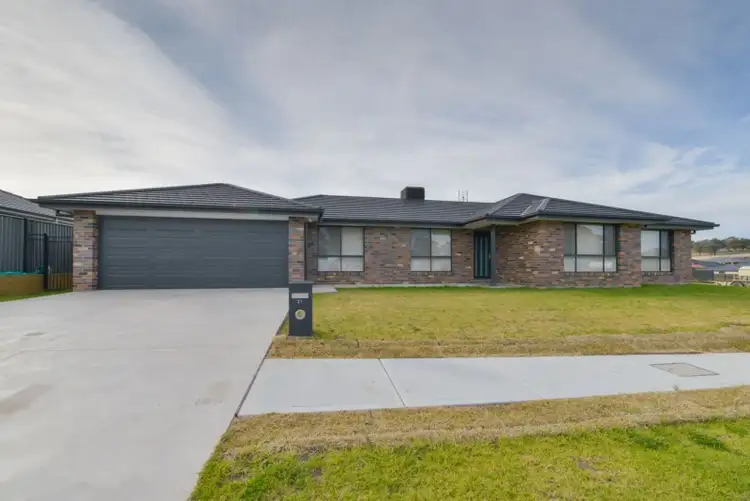 Main view of Homely house listing, 21 Faringdon Street, Tamworth NSW 2340