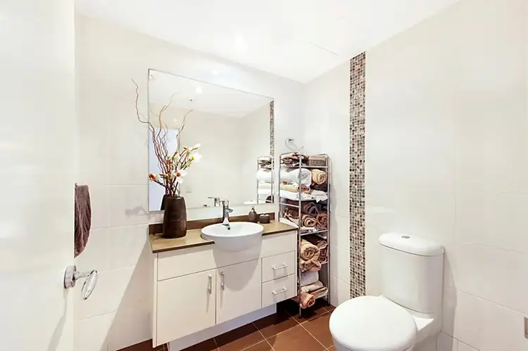 Seventh view of Homely apartment listing, 2 Aqua Street, Southport QLD 4215