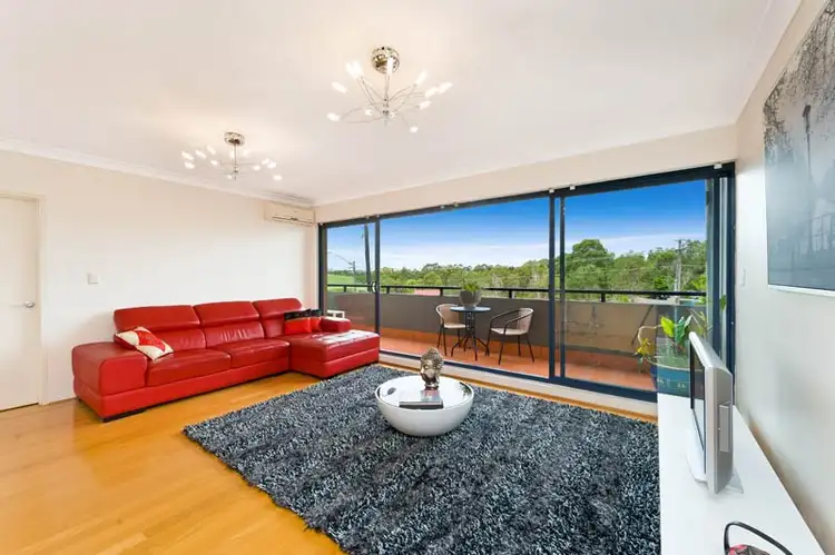H102/1-5 Princes Highway, St Peters NSW 2044