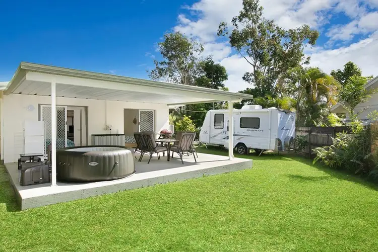 Second view of Homely other listing, 2/7 Hagen Close, Trinity Beach QLD 4879