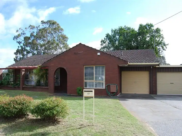 17 Banksia Road, Westfield WA 6111